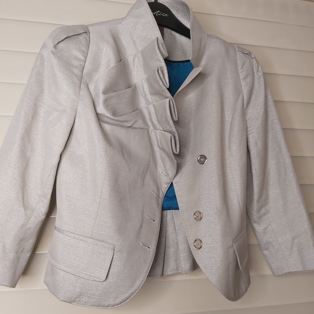 Andy The Anh Ruffle Blazer Size 2 - Picture 2 of 15